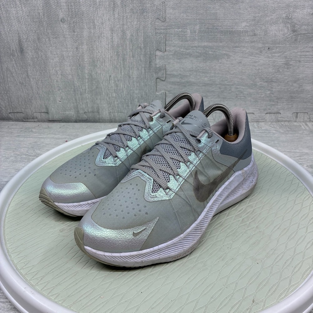 Nike Zoom Winflo 8 Women's 9.5 Grey Iridescent Running Shoes DA3056-001